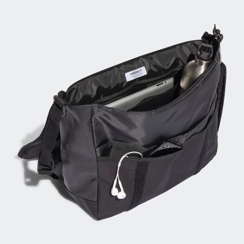 adidas RIFTA Messenger Bag Large