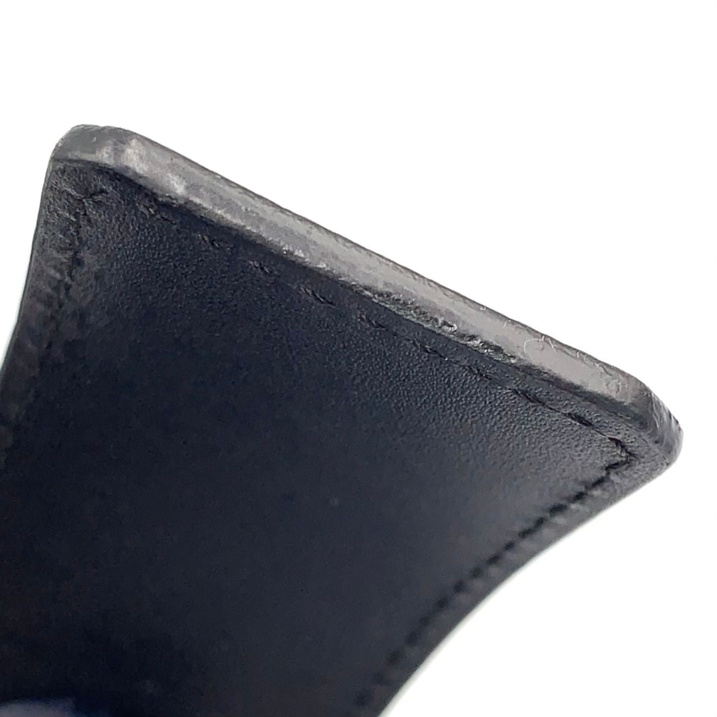 Louis Vuitton Ceinture LV Initial Leather Black Belt