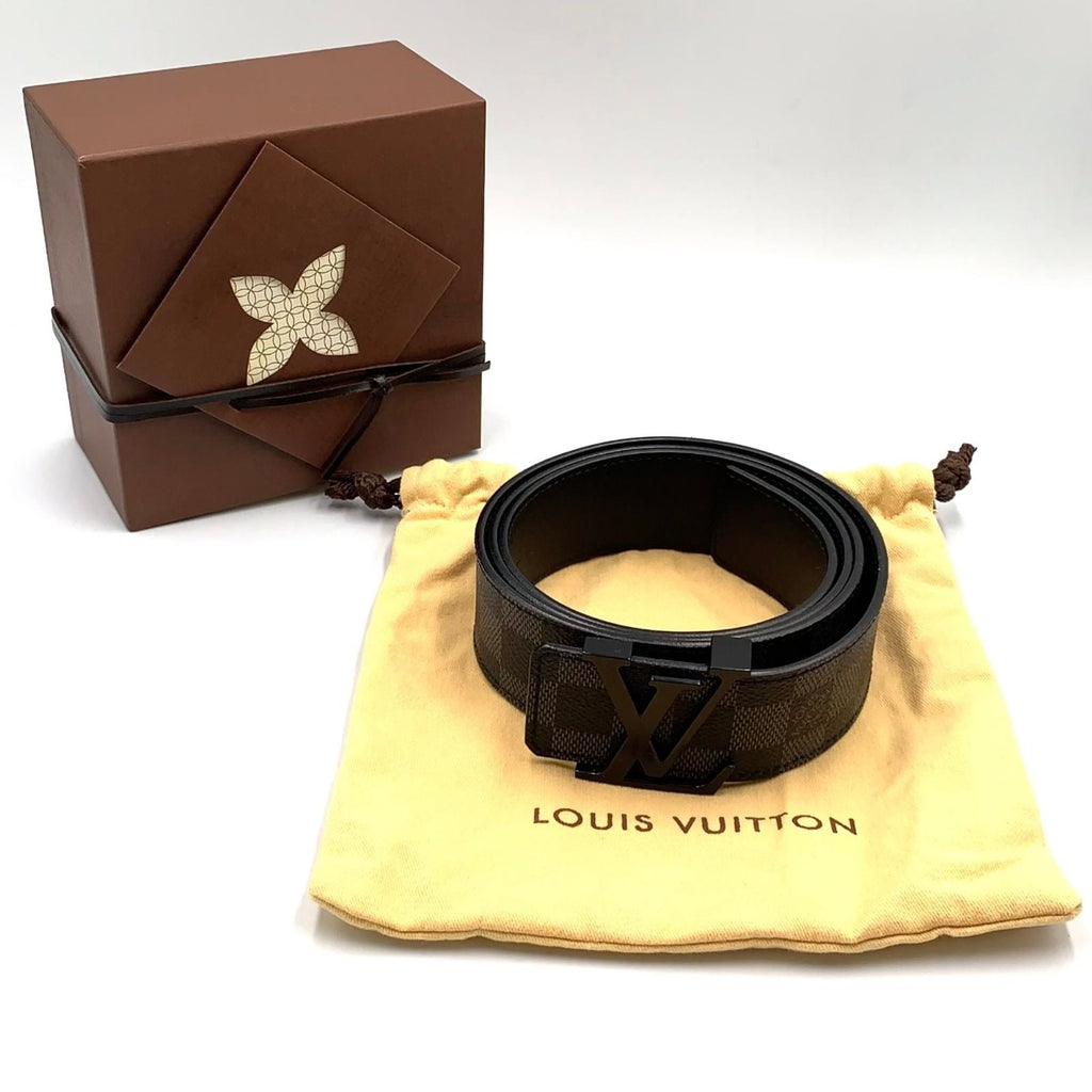 Louis Vuitton Ceinture LV Initial Leather Black Belt