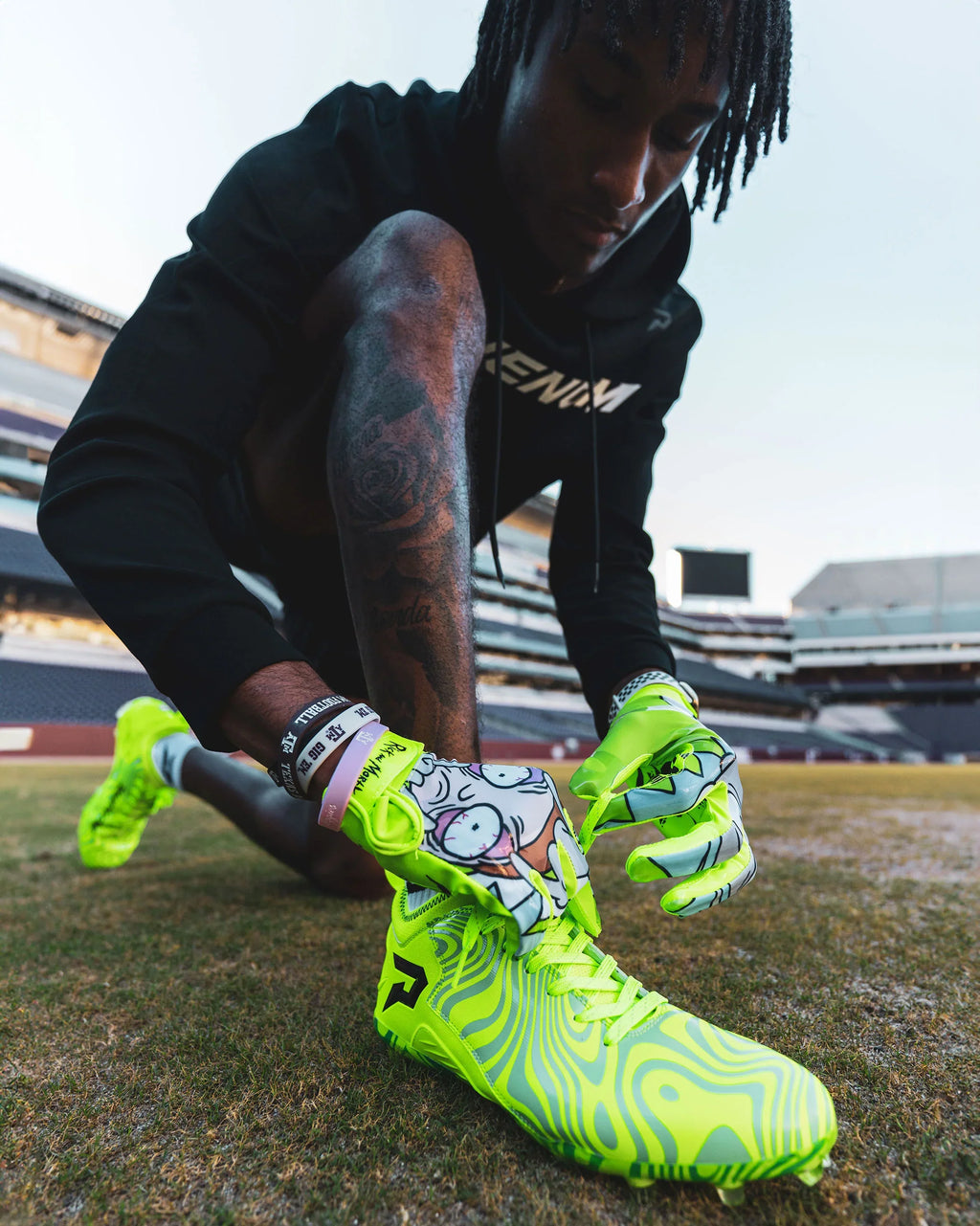Phenom Elite Youth Quantum Speed 2.0 Football Cleats