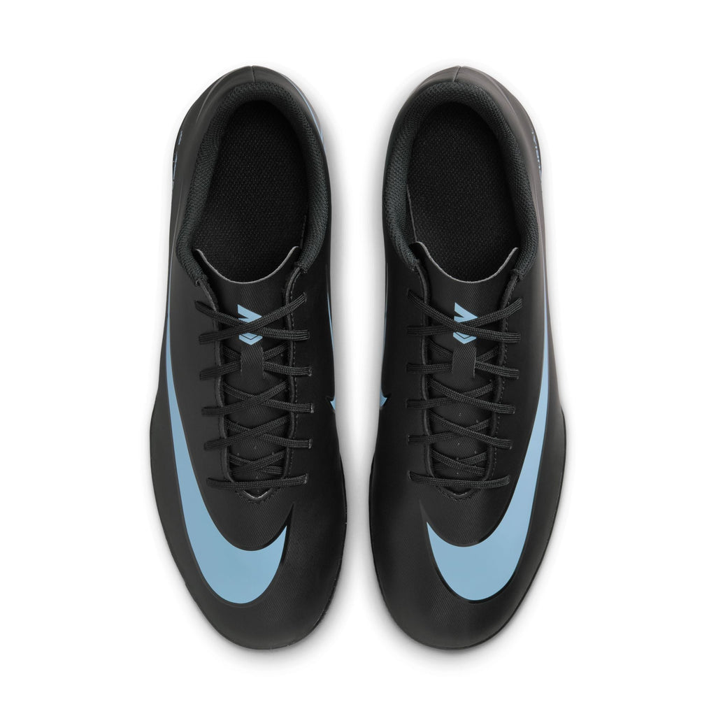 Nike Mercurial Vapor 16 Club Indoor/Court Low-Top Soccer Shoes