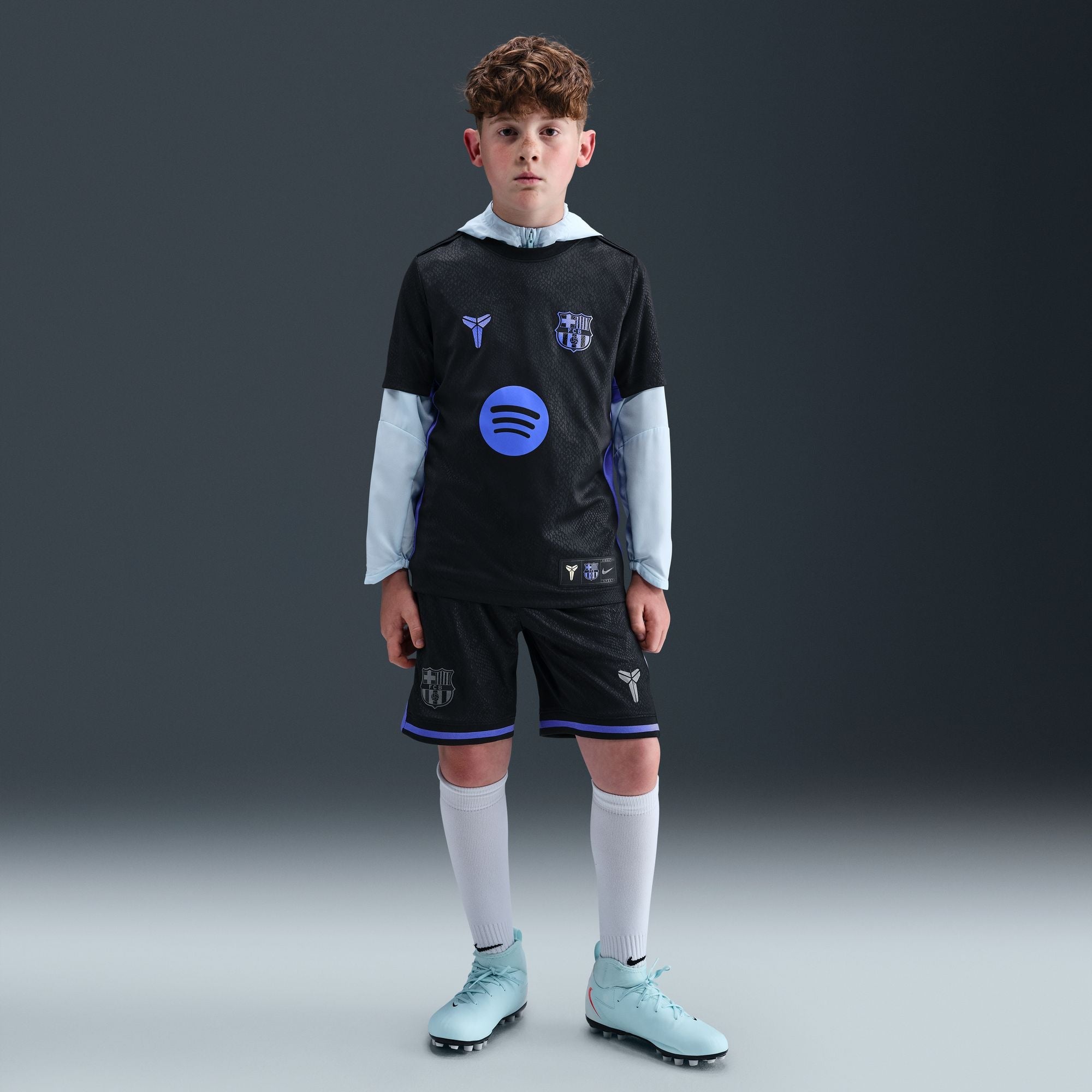Nike Kobe Bryant FC Barcelona 2025/26 Stadium Away Big Kids' Dri-FIT Soccer Replica Shorts