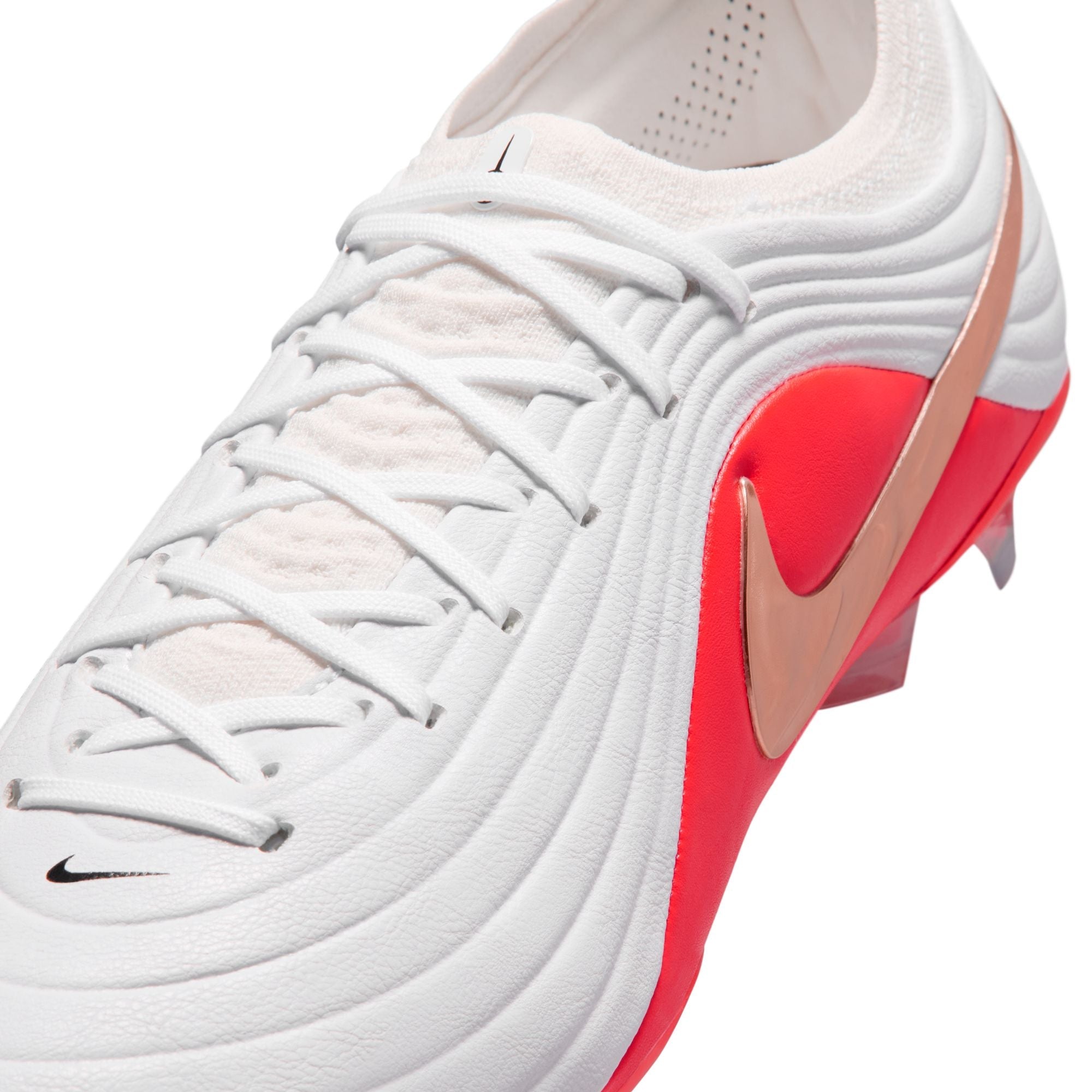 Nike Tiempo Maestro Elite Firm-Ground Low-Top Soccer Cleats