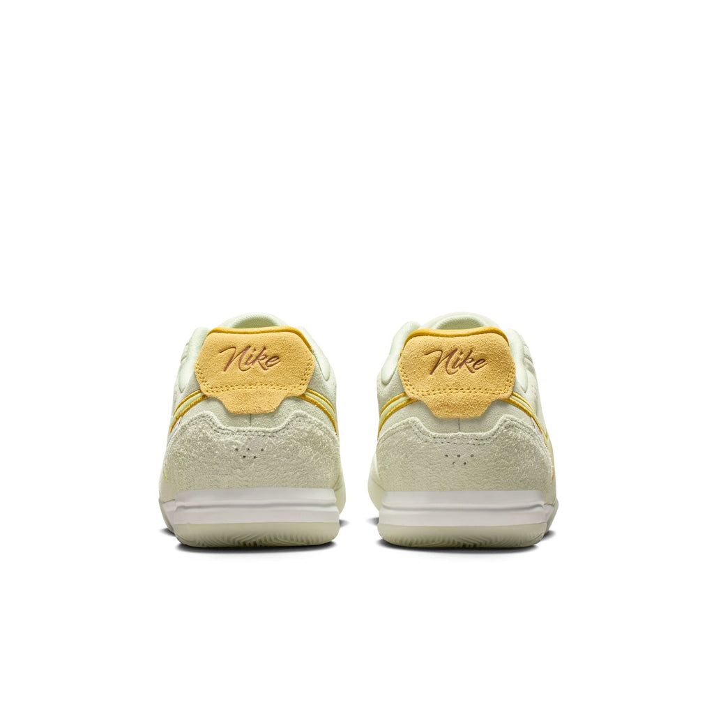 Nike Tiempo Streetgato LE Indoor/Court Low-Top Soccer Shoes