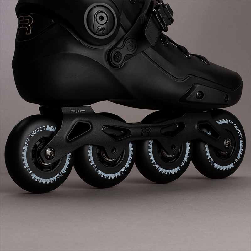 FR Neo 2 80 Black Skates