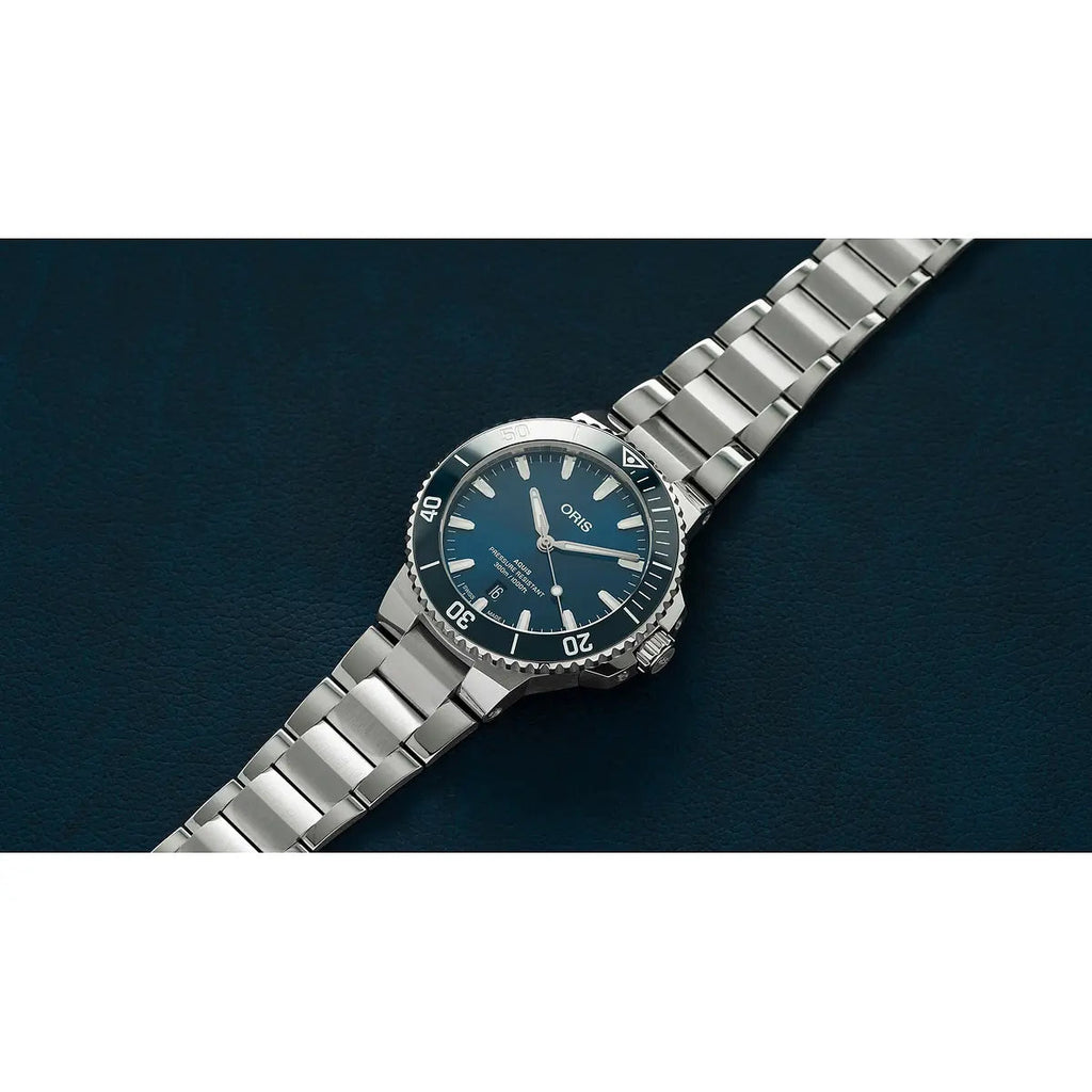 Oris Aquis Date Blu 01 733 7787 4135-07 8 22 04Peb