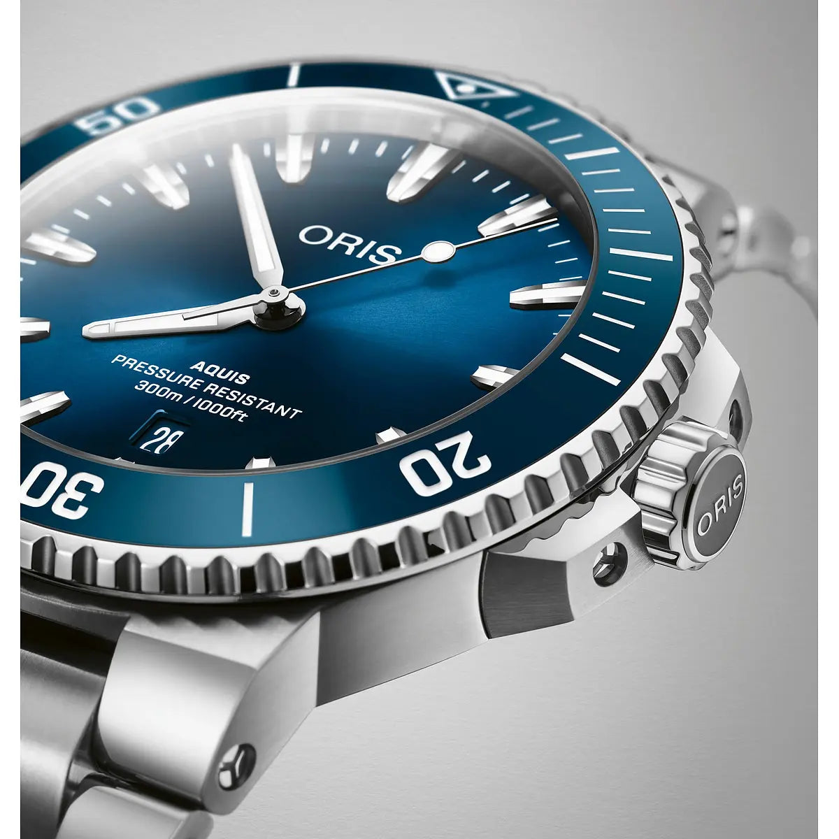 Oris Aquis Date Blu 01 733 7789 4135-07 8 23 04Peb