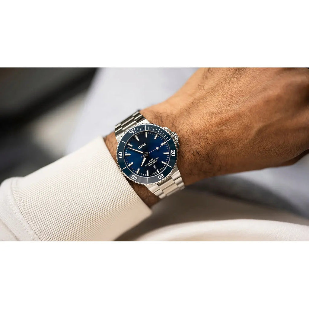 Oris Aquis Date Blu 01 733 7789 4135-07 8 23 04Peb