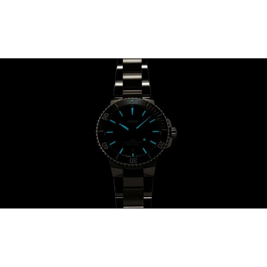 Oris Aquis Date Verde 01 733 7787 4157-07 8 22 04Peb