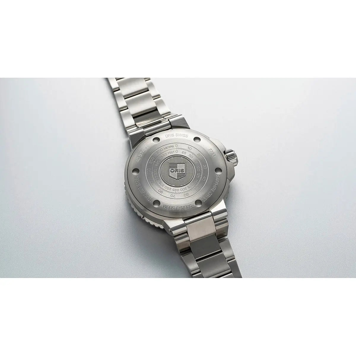 Oris Aquis Small Second Date Blu 01 743 7733 4155-07 8 24 05Peb