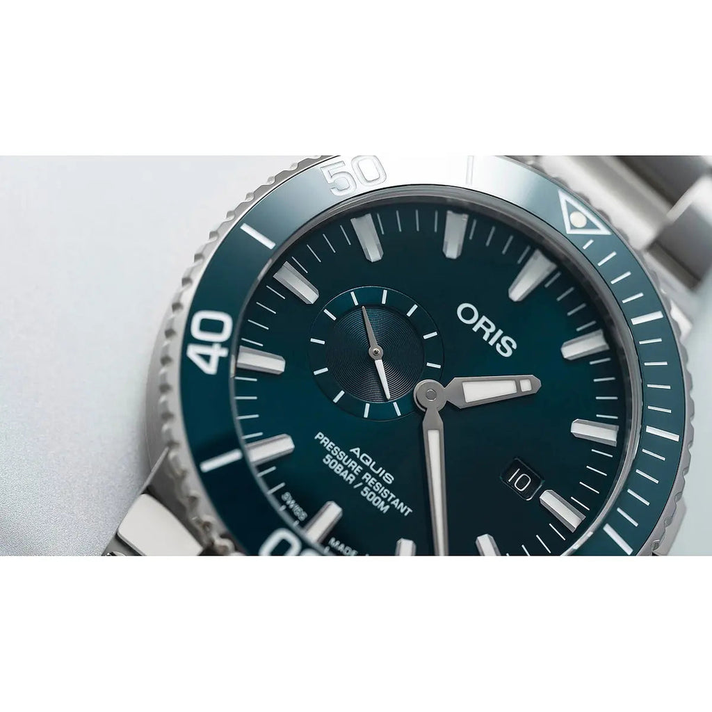 Oris Aquis Small Second Date Blu 01 743 7733 4155-07 8 24 05Peb