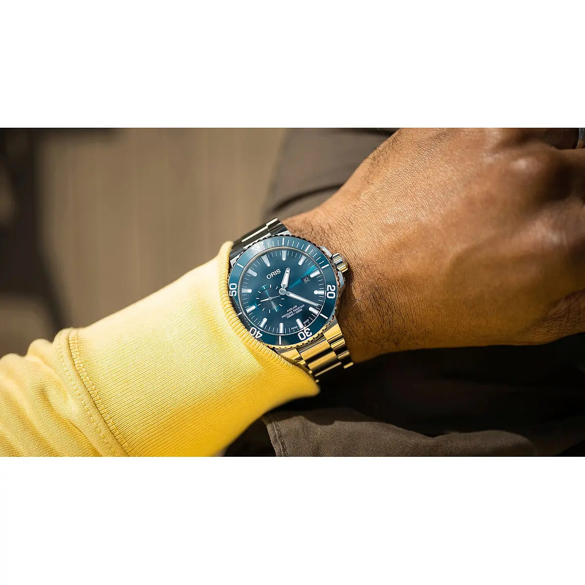 Oris Aquis Small Second Date Blu 01 743 7733 4155-07 8 24 05Peb