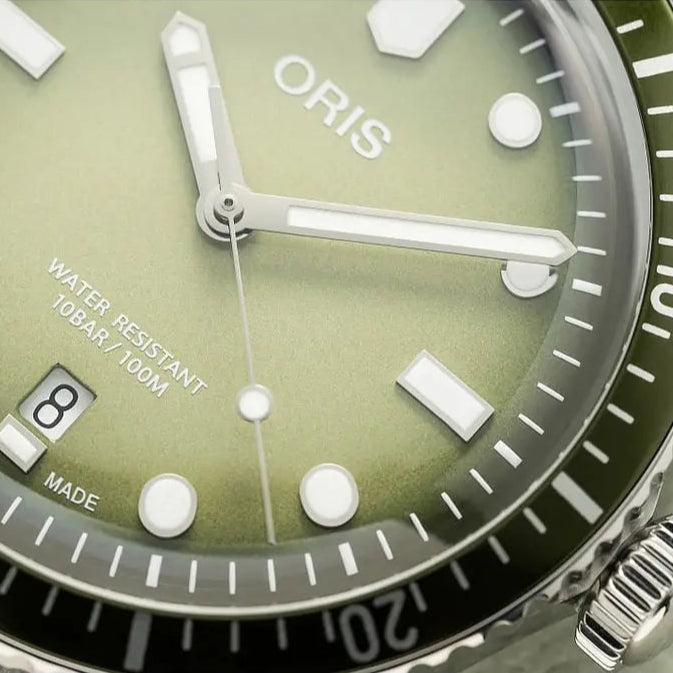 Oris Divers Sixty-Five Date Verde 01 733 7707 4057-07 8 20 18