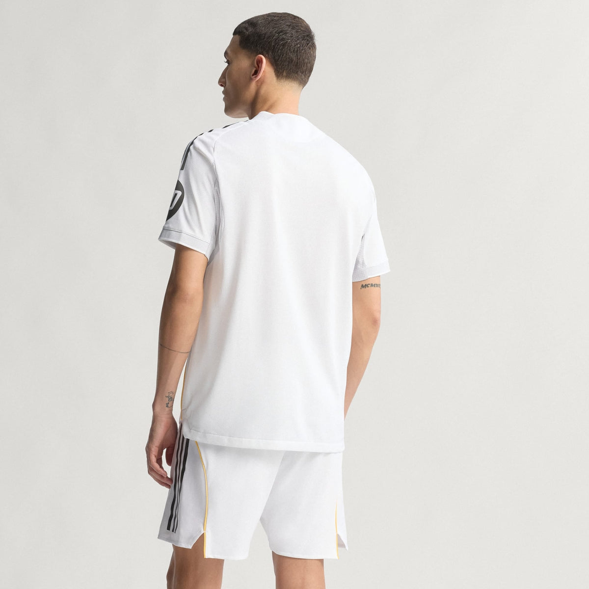 adidas Real Madrid 25/26 Home Authentic Jersey