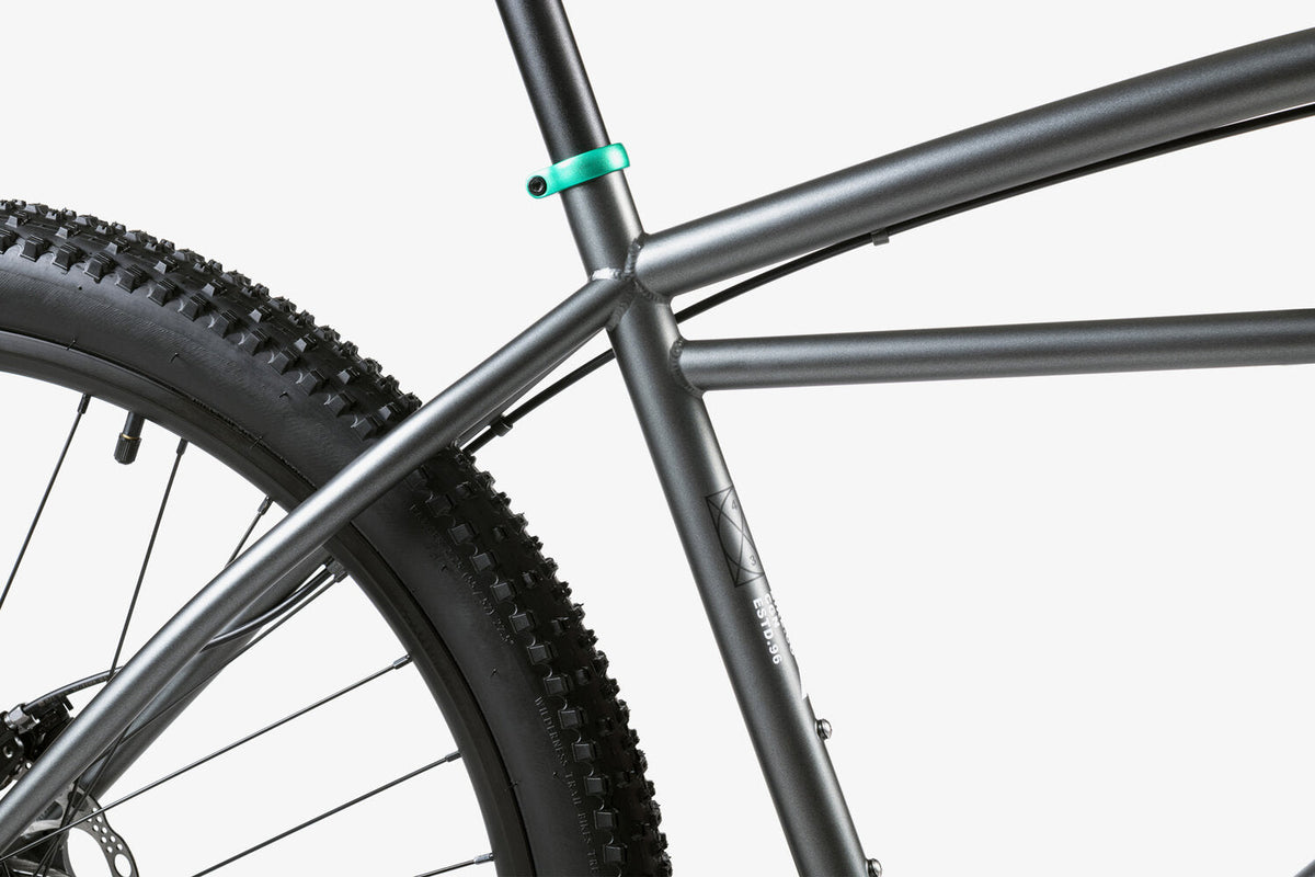 We The People Avenger 27.5" Bike