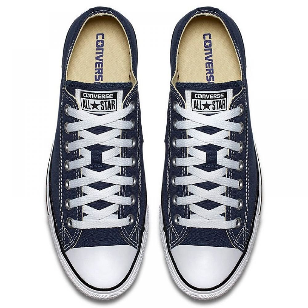 Converse Chuck Taylor All Star Low Top in Navy