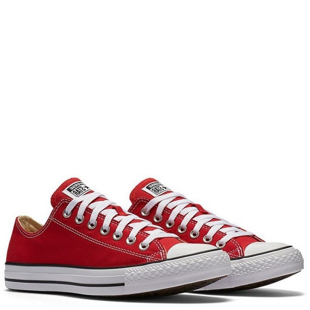 Converse Chuck Taylor All Star Low Top in Red